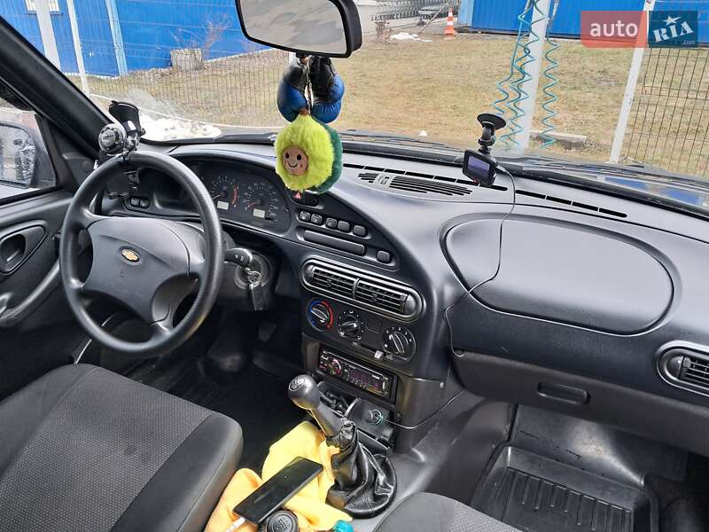 Позашляховик / Кросовер Chevrolet Niva 2007 в Ямполі