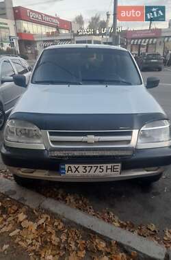 Позашляховик / Кросовер Chevrolet Niva 2005 в Харкові