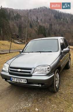Позашляховик / Кросовер Chevrolet Niva 2007 в 