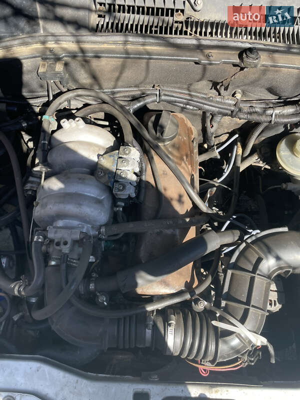 Позашляховик / Кросовер Chevrolet Niva 2004 в Кривому Розі