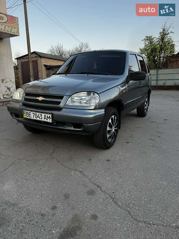 Chevrolet Niva 2008