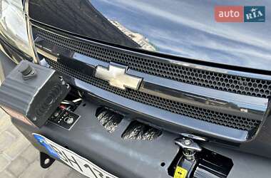 Внедорожник / Кроссовер Chevrolet Niva 2008 в 