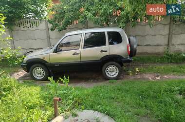 Внедорожник / Кроссовер Chevrolet Niva 2007 в Киеве
