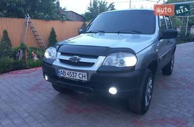 Позашляховик / Кросовер Chevrolet Niva 2015 в Врадіївці