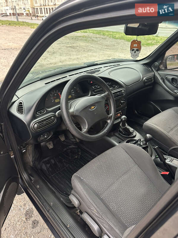 Внедорожник / Кроссовер Chevrolet Niva 2007 в Харькове фото 10 Внедорожник / Кроссовер Chevrolet Niva 2007 в Харькове