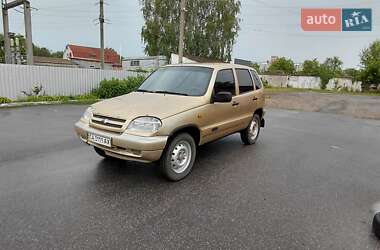 Внедорожник / Кроссовер Chevrolet Niva 2005 в Шполе