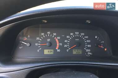 Позашляховик / Кросовер Chevrolet Niva 2005 в 