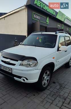 Внедорожник / Кроссовер Chevrolet Niva 2009 в Кропивницком