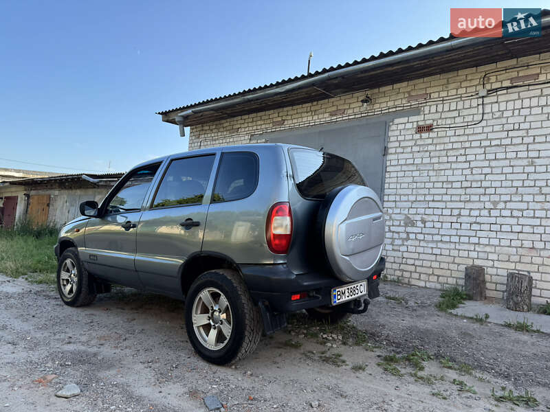 Позашляховик / Кросовер Chevrolet Niva 2007 в Шостці