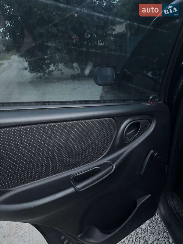 Внедорожник / Кроссовер Chevrolet Niva 2007 в Тростянце фото 8 Внедорожник / Кроссовер Chevrolet Niva 2007 в Тростянце