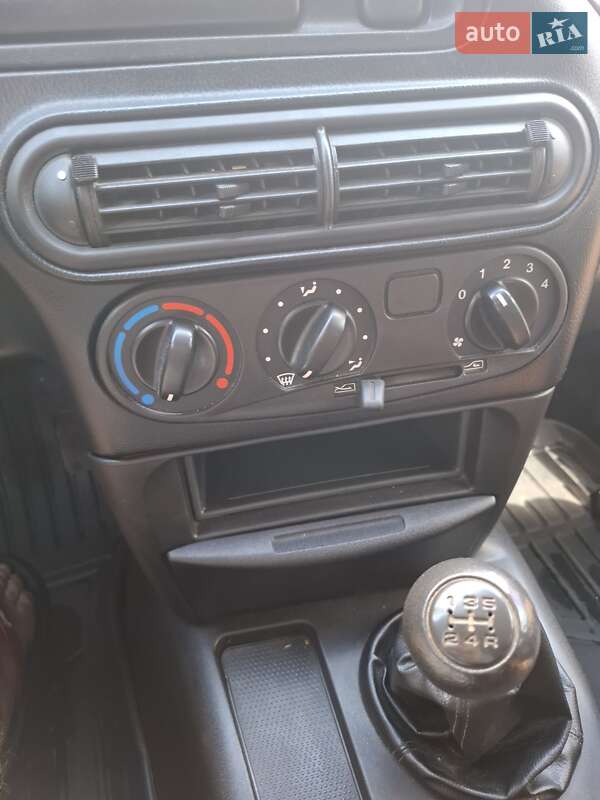 Позашляховик / Кросовер Chevrolet Niva 2008 в Кременчуці