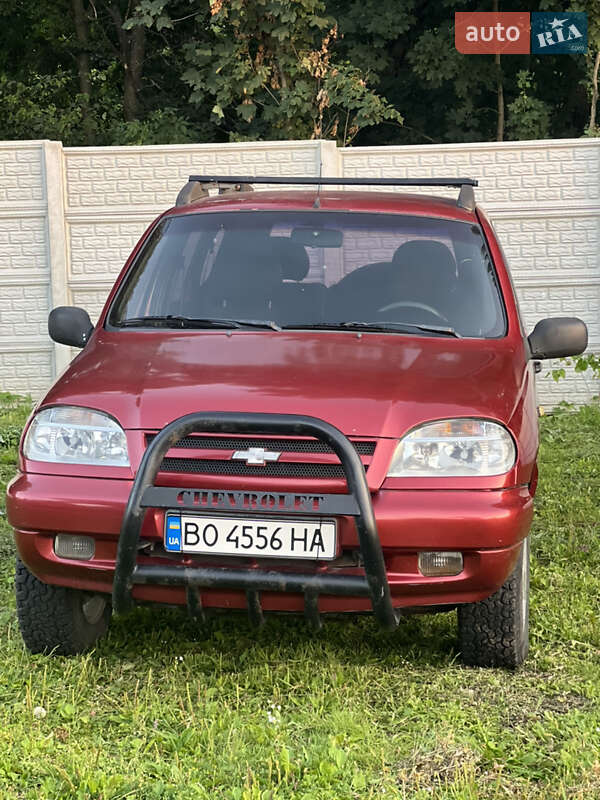 Позашляховик / Кросовер Chevrolet Niva 2007 в Кременці