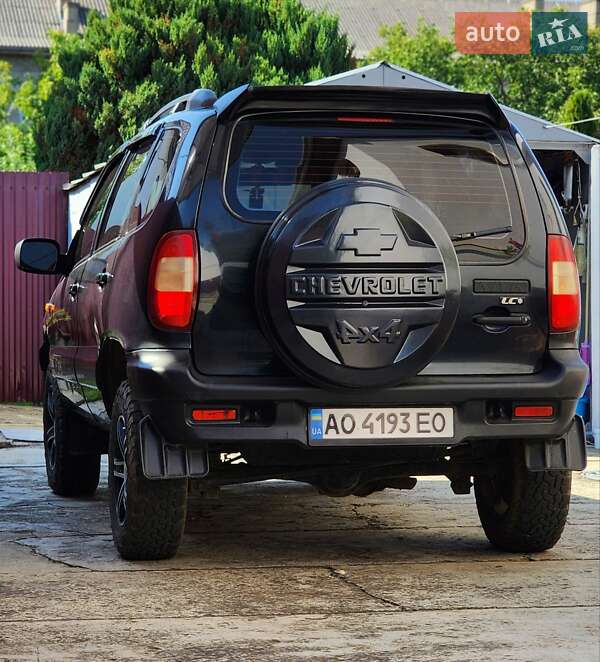 Позашляховик / Кросовер Chevrolet Niva 2008 в Чопі