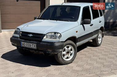 Позашляховик / Кросовер Chevrolet Niva 2004 в Дніпрі