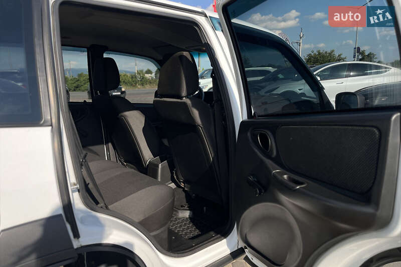 Позашляховик / Кросовер Chevrolet Niva 2018 в Мукачевому