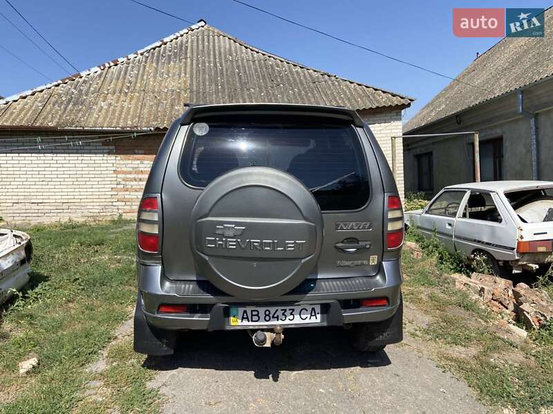 Позашляховик / Кросовер Chevrolet Niva 2006 в Шаргороді