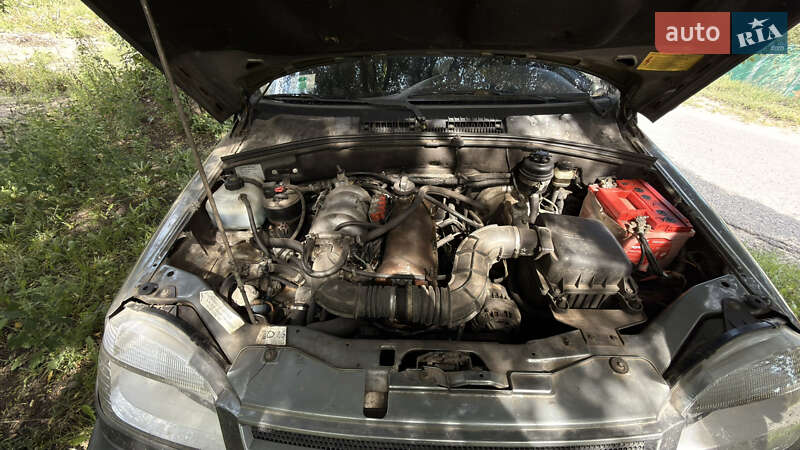 Позашляховик / Кросовер Chevrolet Niva 2006 в Харкові