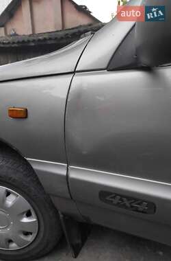 Внедорожник / Кроссовер Chevrolet Niva 2007 в 