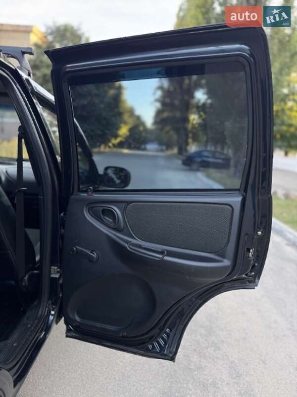 Внедорожник / Кроссовер Chevrolet Niva 2007 в Шостке фото 12 Внедорожник / Кроссовер Chevrolet Niva 2007 в Шостке