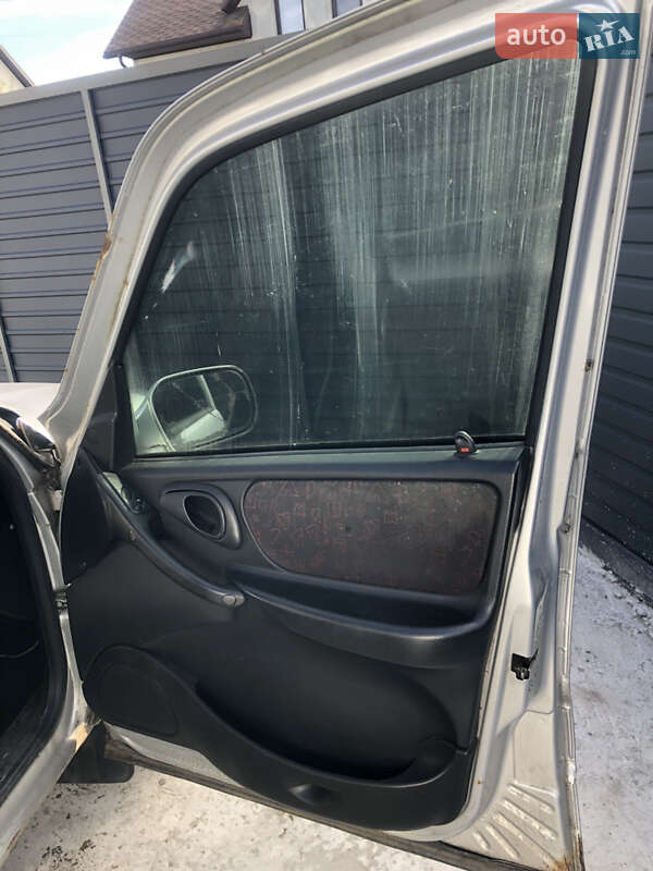 Позашляховик / Кросовер Chevrolet Niva 2006 в Борисполі