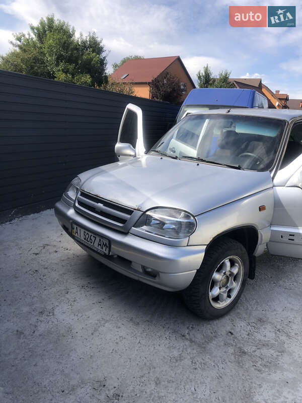 Позашляховик / Кросовер Chevrolet Niva 2006 в Борисполі