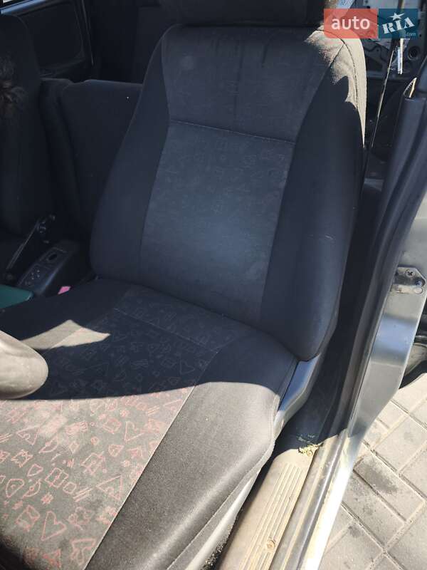 Позашляховик / Кросовер Chevrolet Niva 2006 в Дніпрі