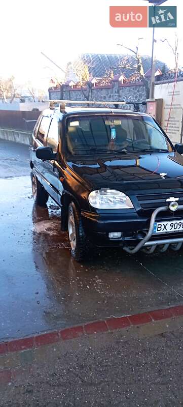 Внедорожник / Кроссовер Chevrolet Niva 2007 в Ярмолинцах