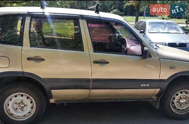 Позашляховик / Кросовер Chevrolet Niva 2006 в Полтаві