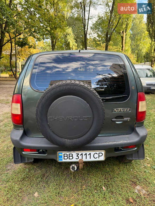 Позашляховик / Кросовер Chevrolet Niva 2008 в Києві