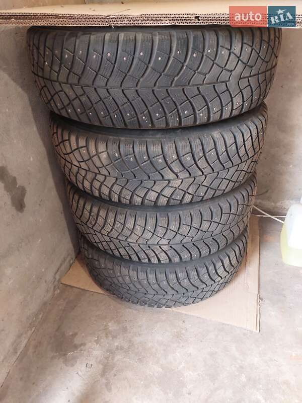 Позашляховик / Кросовер Chevrolet Niva 2011 в Шостці