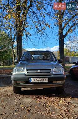 Внедорожник / Кроссовер Chevrolet Niva 2005 в Черкассах