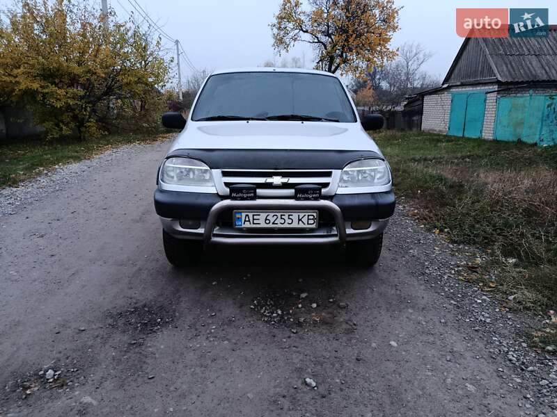 Позашляховик / Кросовер Chevrolet Niva 2006 в Павлограді