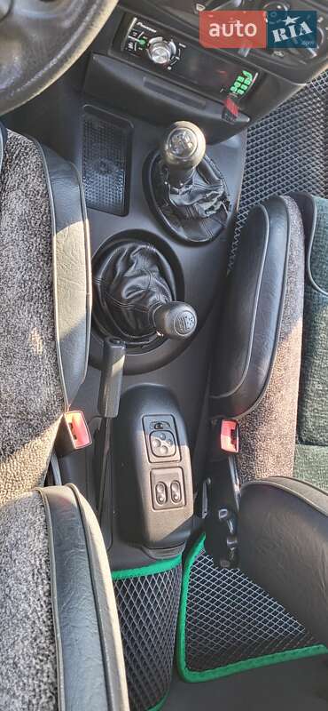 Позашляховик / Кросовер Chevrolet Niva 2004 в Болграді