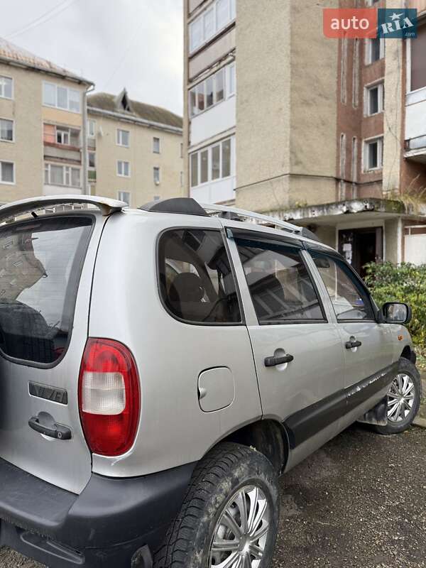 Chevrolet Niva 2005 Chevrolet Niva 2005