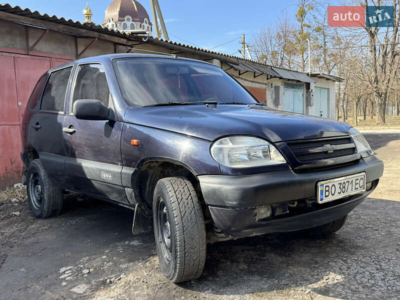 Внедорожник / Кроссовер Chevrolet Niva 2005 в Золочеве фото 16 Внедорожник / Кроссовер Chevrolet Niva 2005 в Золочеве
