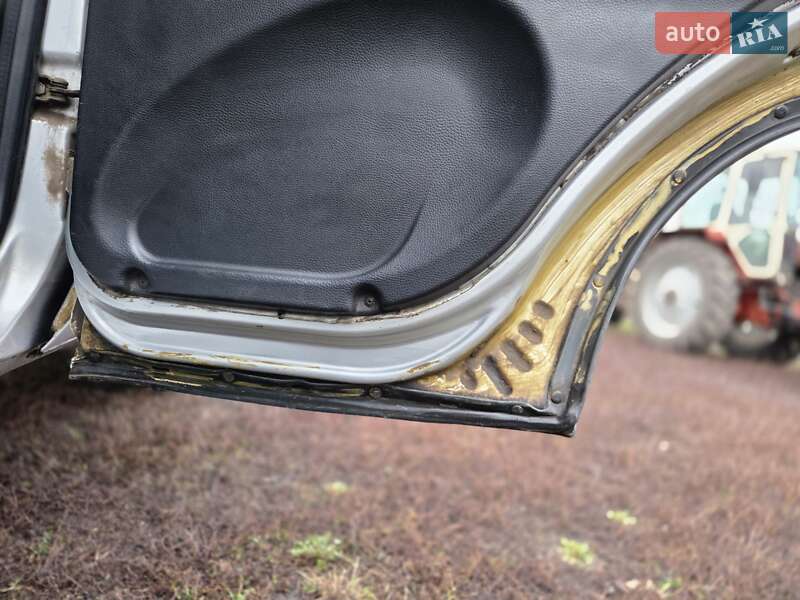 Внедорожник / Кроссовер Chevrolet Niva 2006 в Гельмязове фото 8 Внедорожник / Кроссовер Chevrolet Niva 2006 в Гельмязове