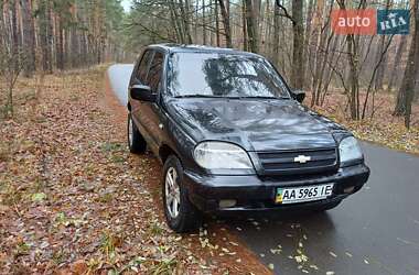 Позашляховик / Кросовер Chevrolet Niva 2006 в Києві