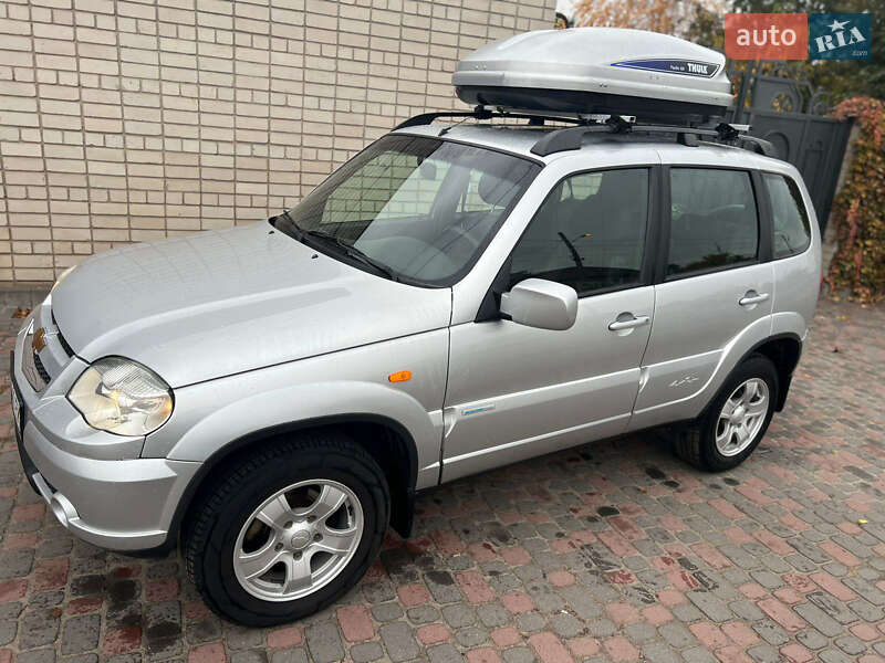 Chevrolet Niva 2011 Chevrolet Niva 2011