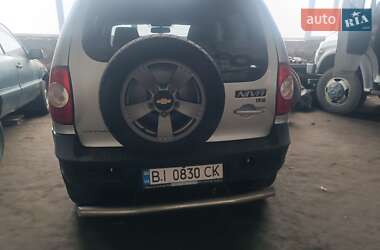 Внедорожник / Кроссовер Chevrolet Niva 2017 в Полтаве