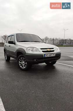 Позашляховик / Кросовер Chevrolet Niva 2015 в Дніпрі