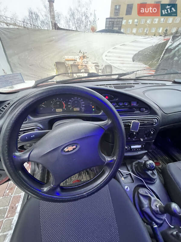 Внедорожник / Кроссовер Chevrolet Niva 2007 в Киеве фото 16 Внедорожник / Кроссовер Chevrolet Niva 2007 в Киеве