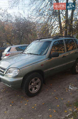 Внедорожник / Кроссовер Chevrolet Niva 2007 в Хмельнике