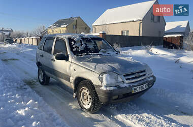 Внедорожник / Кроссовер Chevrolet Niva 2005 в Львове