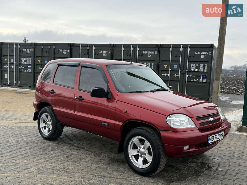Внедорожник / Кроссовер Chevrolet Niva 2007 в Голованевске