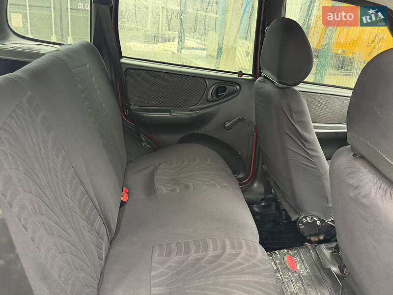 Внедорожник / Кроссовер Chevrolet Niva 2007 в Голованевске