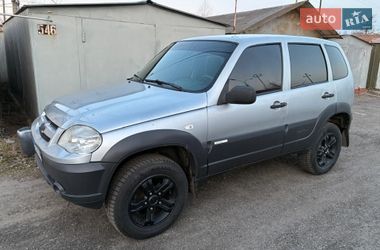 Внедорожник / Кроссовер Chevrolet Niva 2012 в Кременчуге
