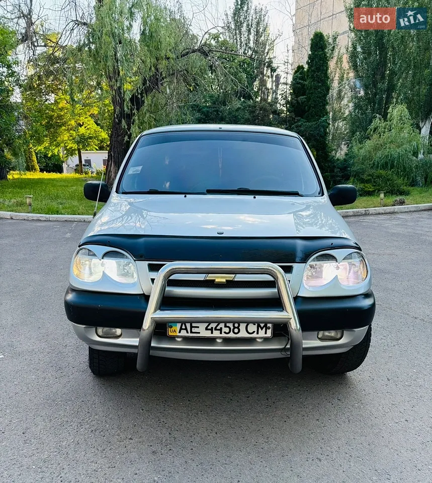 Chevrolet Niva 2004