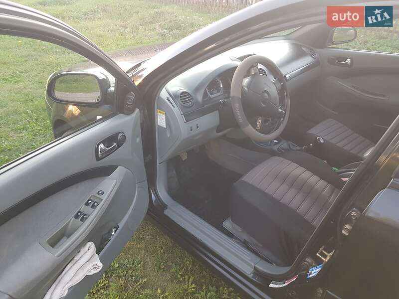 Універсал Chevrolet Nubira 2006 в Хмельницькому