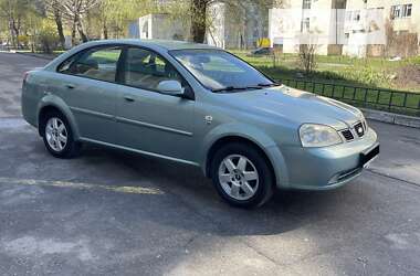 Седан Chevrolet Nubira 2004 в Киеве