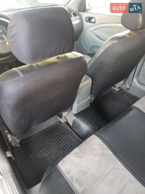 Универсал Chevrolet Nubira 2006 в Славянске